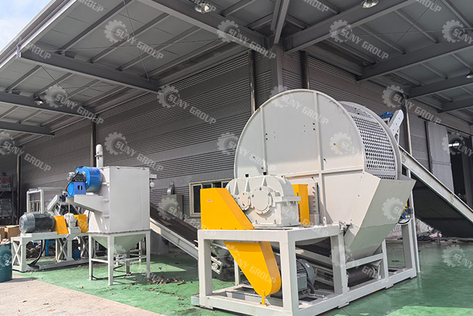 Waste Tire Shredder in Korean