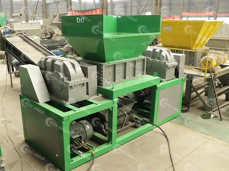 Twin shaft shredders
