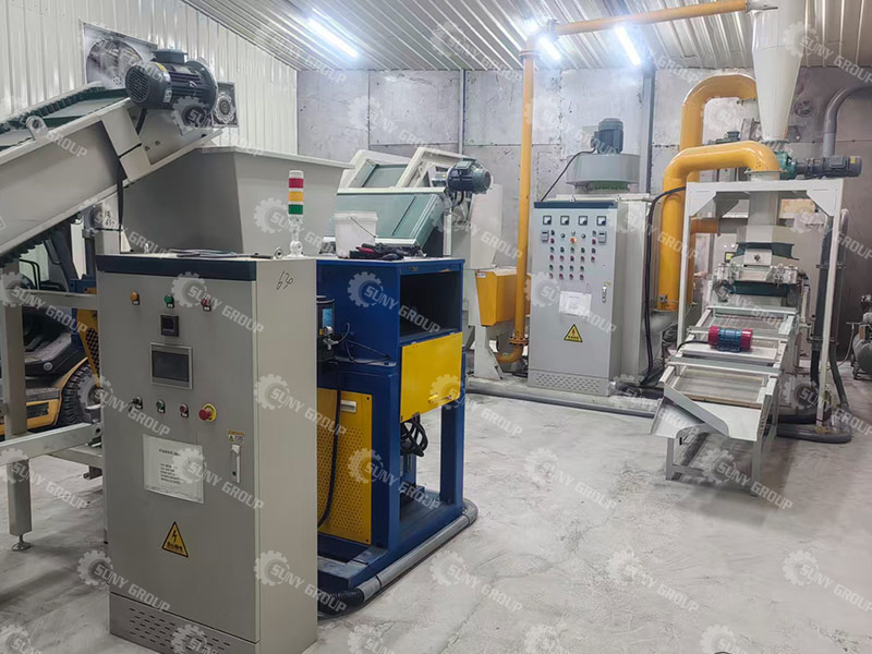 Waste wire recycling equipment