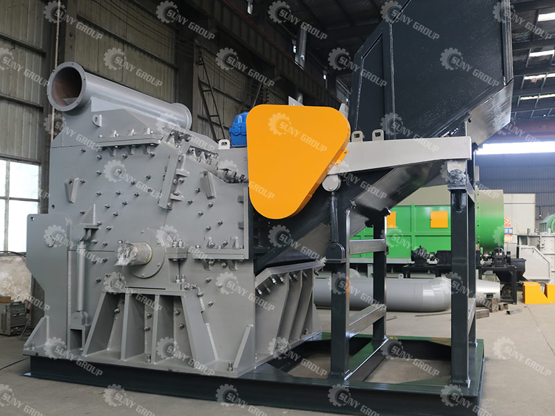 metal hammer crusher