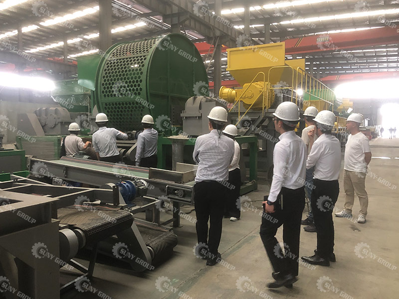 tire shredder equipment